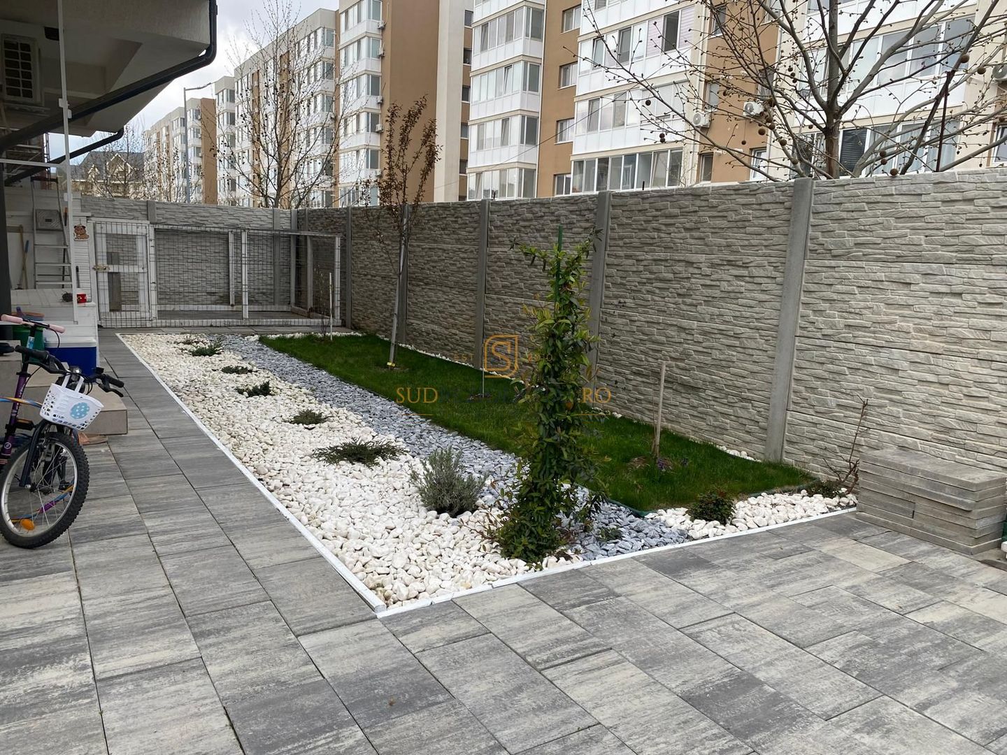 Apartament cu 3 camere, gata de mutare, imobil nou cu curte - Poză 22