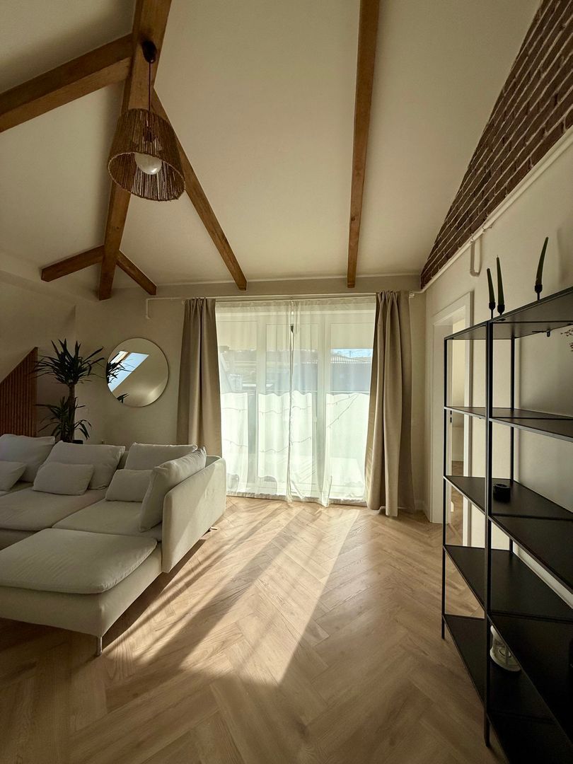 Apartament 3 Camere Mansarda  Str. Cetatii Floresti - Poză 2