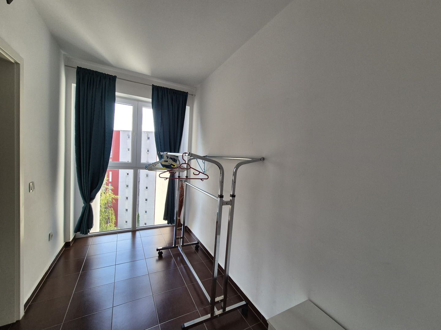 Exclusivitate - Apartament secțiune mare, cu  loc parcare - Poză 15