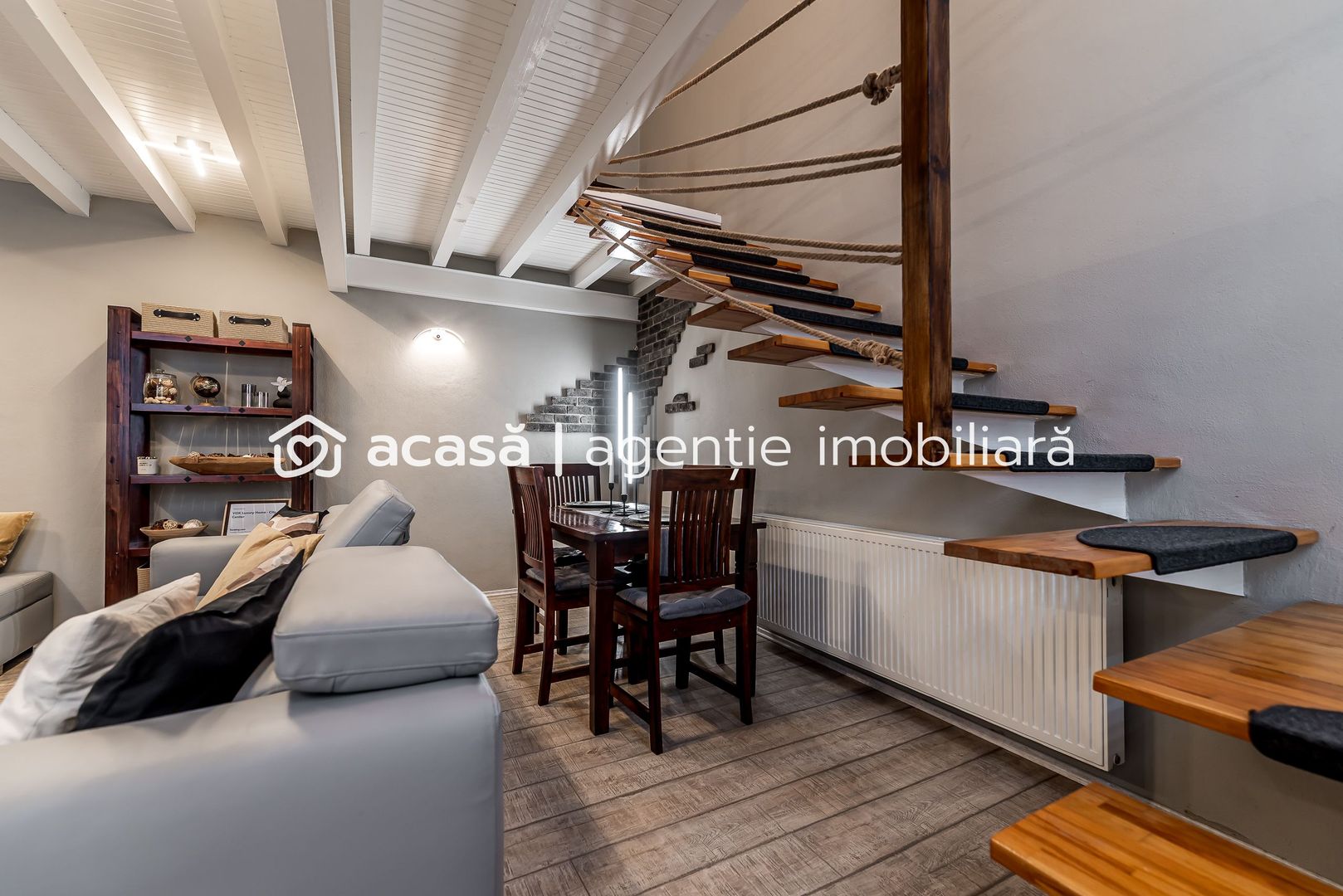 Apartament tip Loft ultracentral | parter | 90 mp | pe 2 niveluri - Poză 3