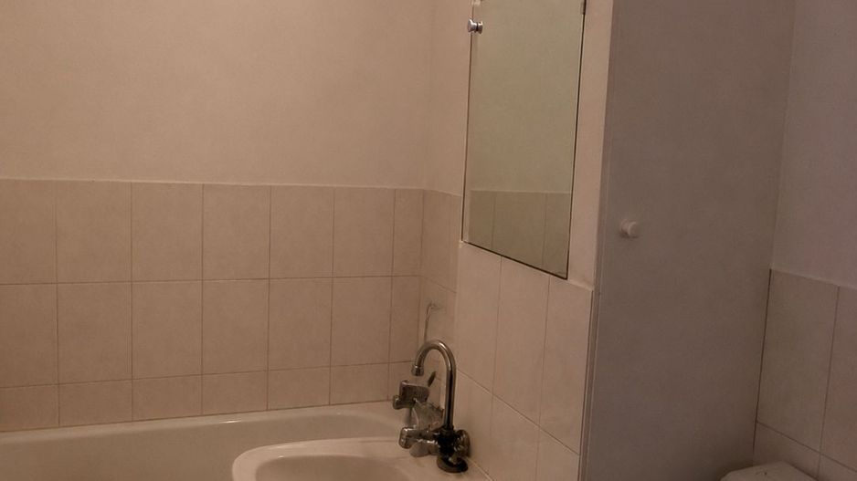 Garsoniera de vânzare zona cetate - Poză 4