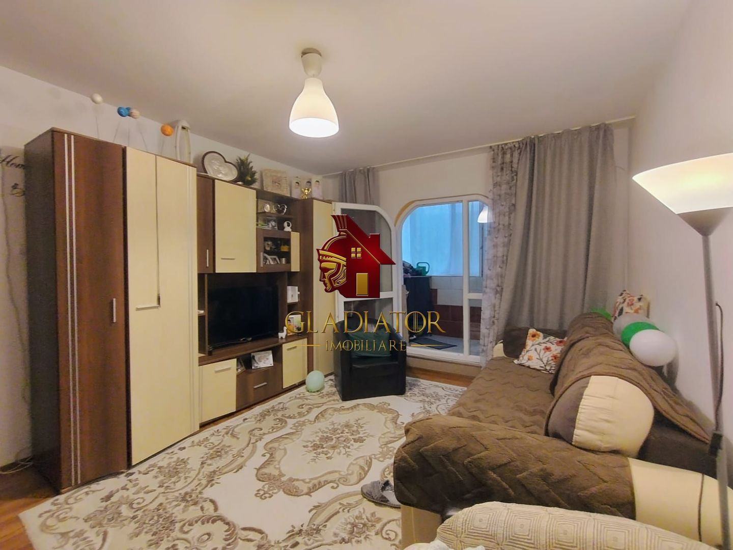 Apartament cu 3 camere, SD, Dacia - Bicaz Anemarket, parter inalt - Poză 8