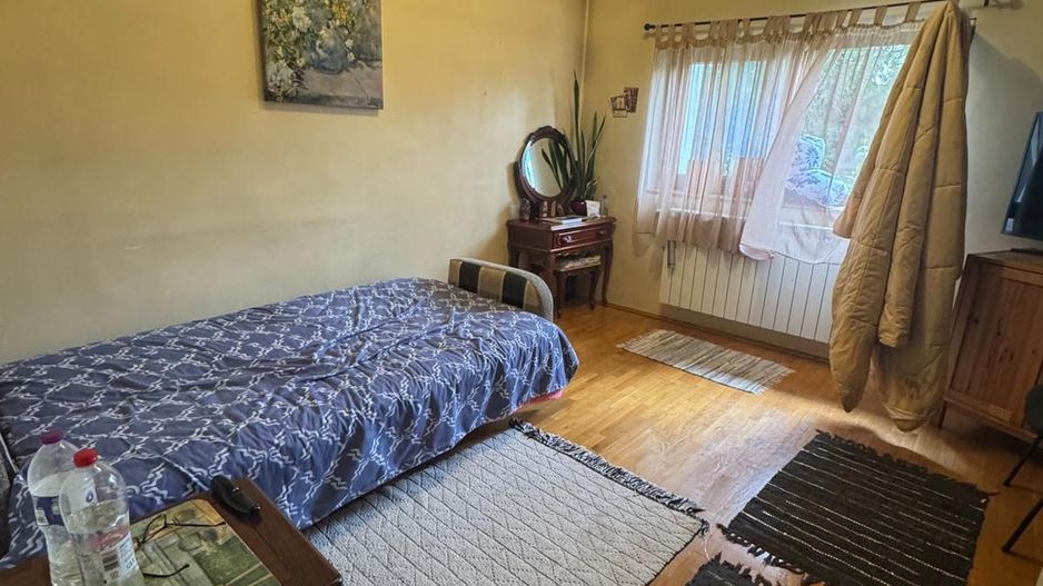 Casa de închiriat 7 camere Sector 4, ideal pentru clinica, gradinita - Poză 19