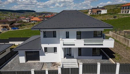 🏡 Casă individuala Semifinisată în Chinteni Liniște Spațiu Priveliste