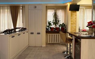 Apartament cu 3 camere | Zona Centrala | Oradea - Poză 3