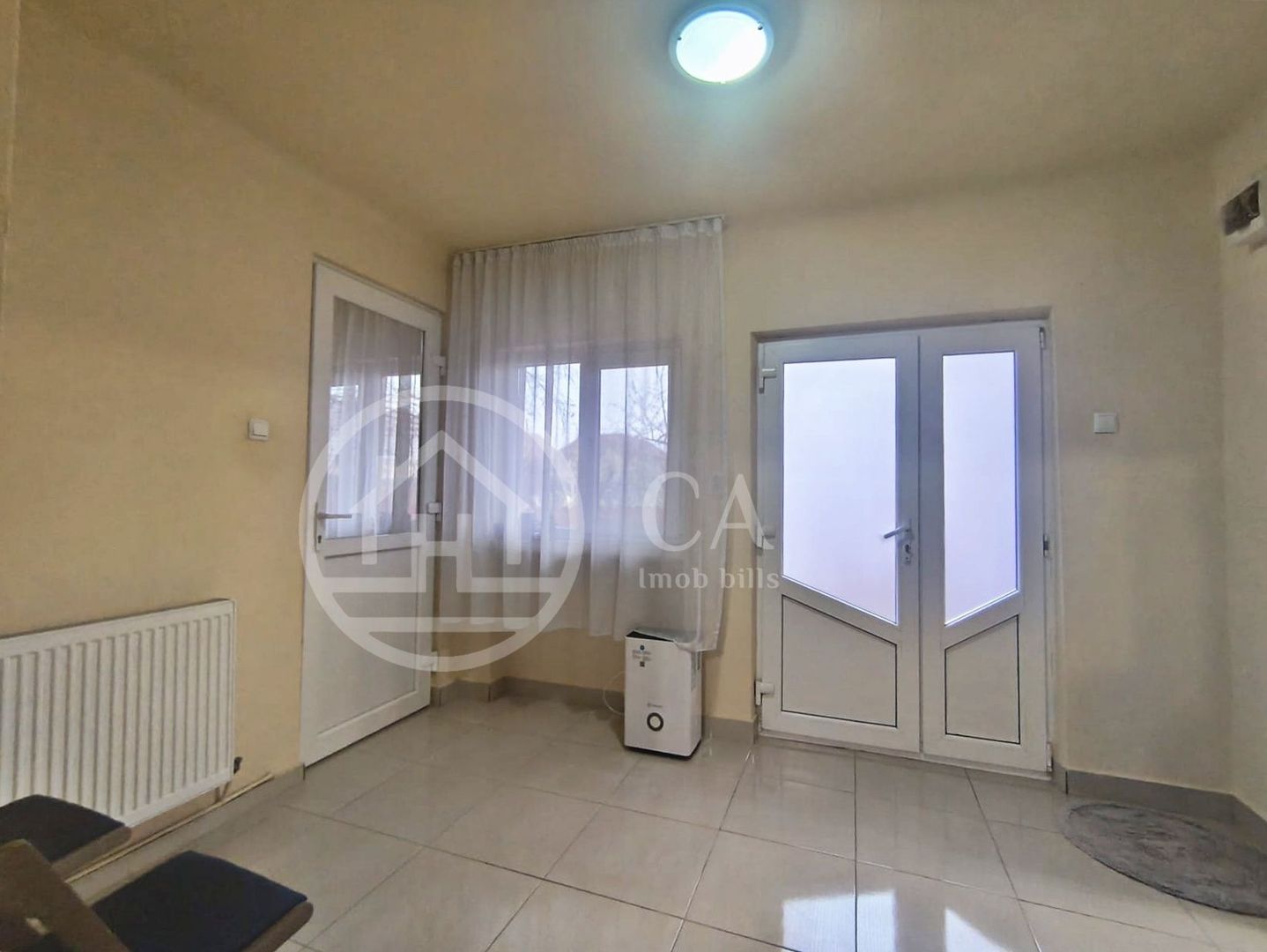 Casa de vanzare cu 3 camere, in zona Oncea, Oradea - Poză 11