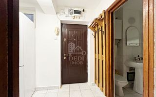 Apartament 2 camere de vânzare in zona Rogerius, Oradea - Poză 7