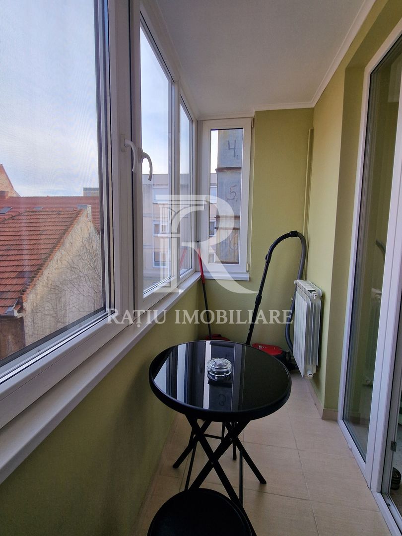 Apartament cu 2 camere | Ultracentral | Oradea - Poză 9