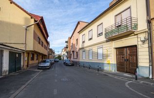 2 apartamente, 1 etaj, o oportunitate rară – ultracentral