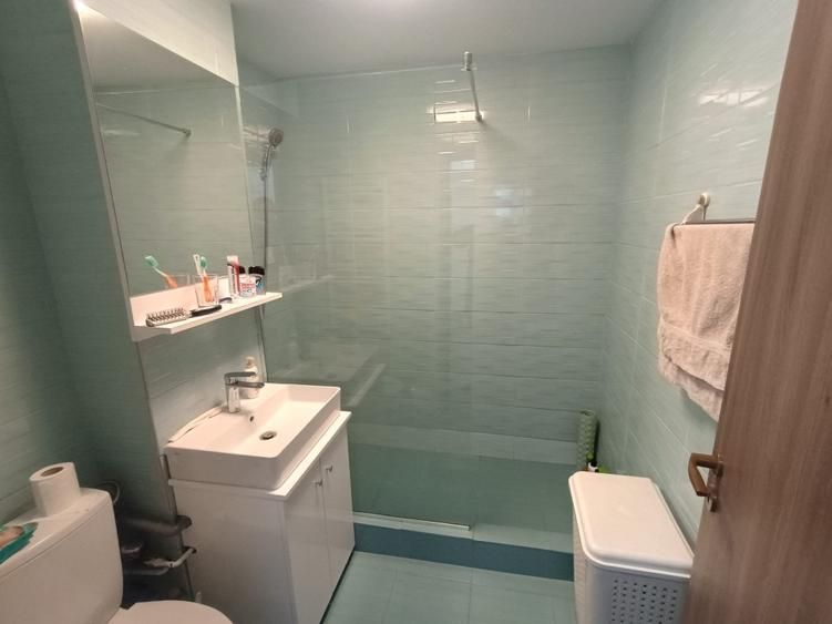 Vând  apartament 3 camere - Poză 7