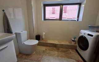 Casă complet renovată de vânzare în Amnaș – la doar 25 km de Sibiu! - Poză 41