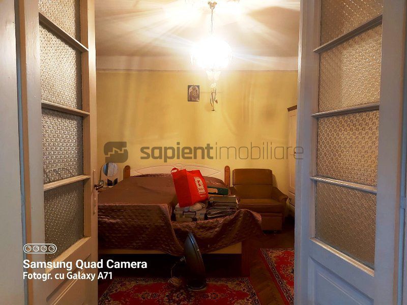 Casa cu 3 apartamente in zona Muzeului - Poză 7