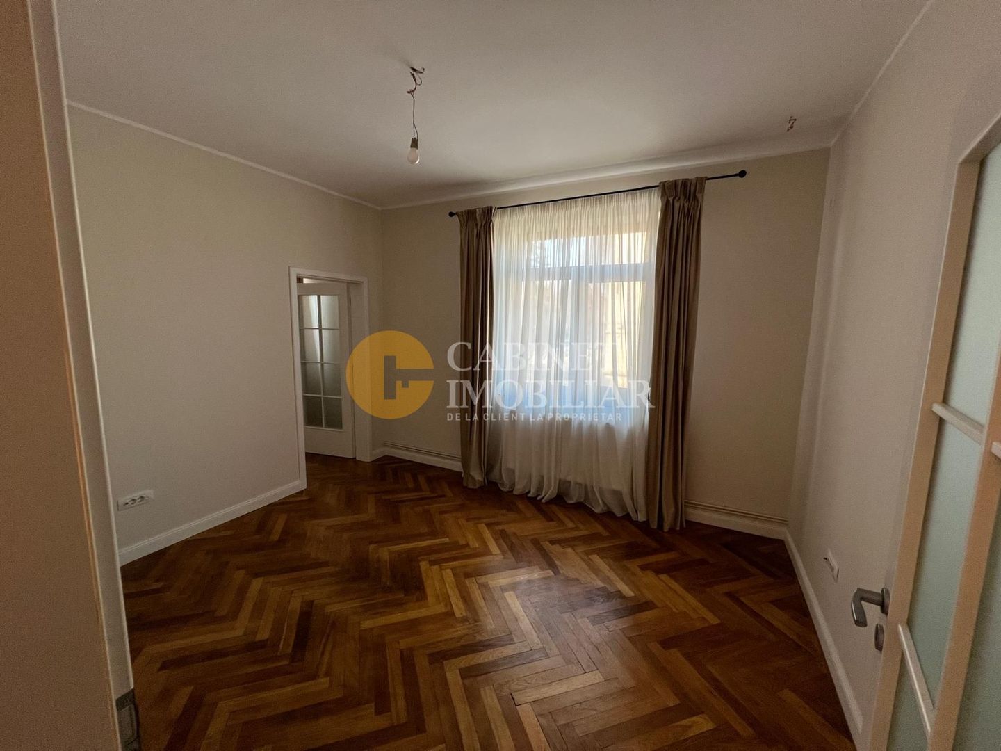Sararie - 3 camere - Intabulat - Poză 6