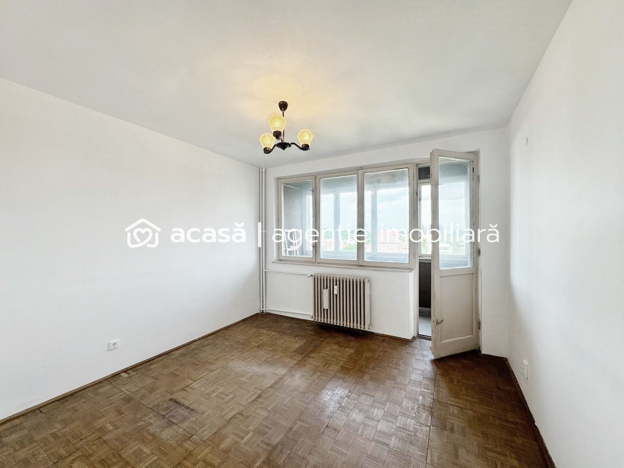 REZERVAT! Apartament cu 2 camere pe Calea Romanilor. - Poză 3