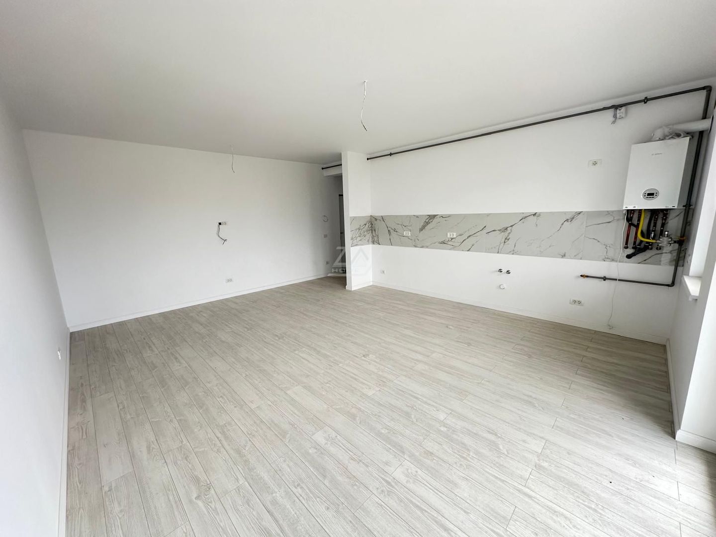 Drumul Boilor - Lidl. Gradina proprie 300 mp. 2 bai. 2 locuri parcare. - Poză 3