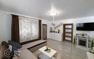 Vila la cheie, 3 camere Mandruloc, 1055mp teren, garaj, la 13 km de Arad - Poză 2