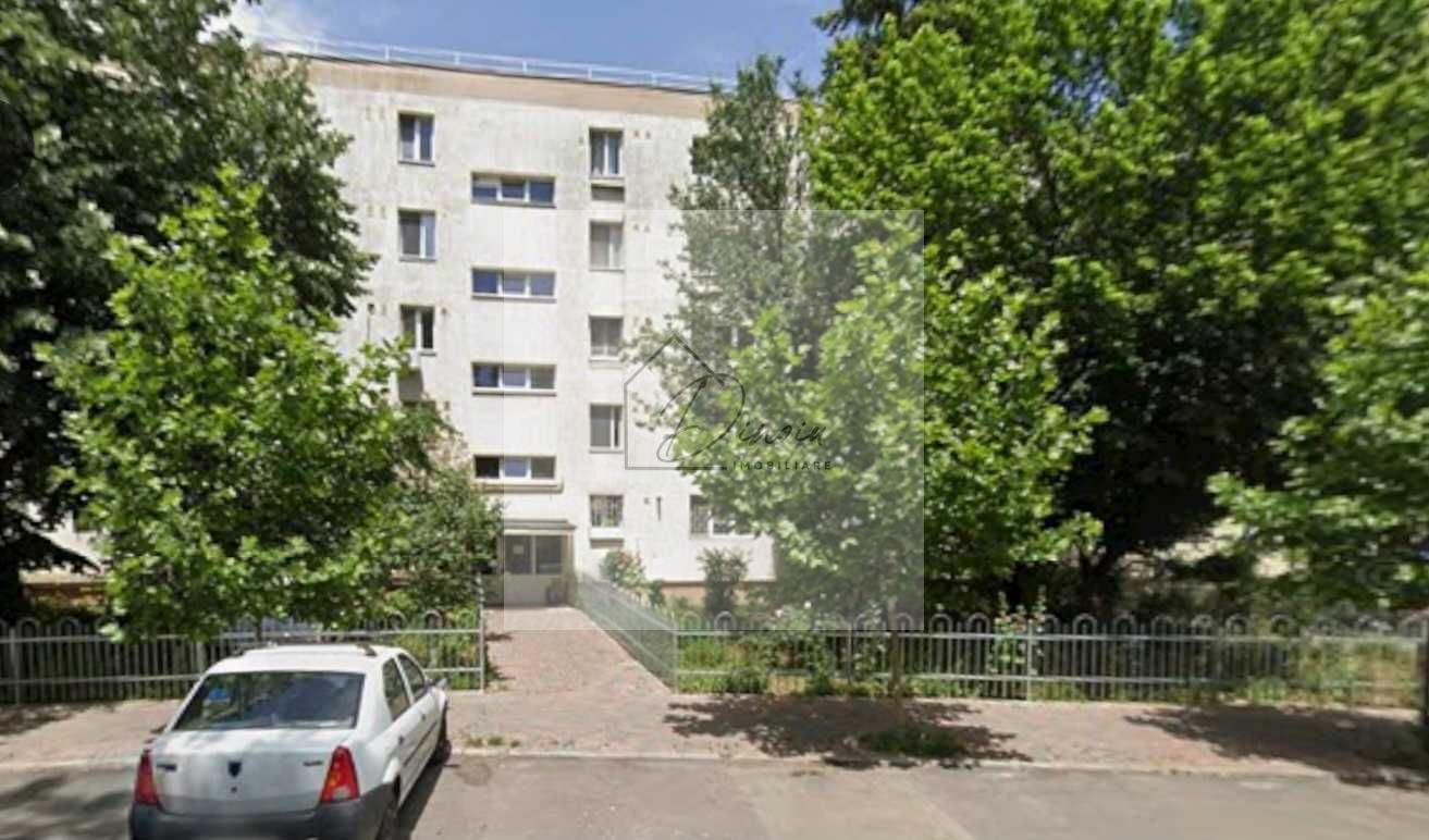 Apartament 4 camere de vanzare Titan Ozana I etaj 4/4 - Poză 6