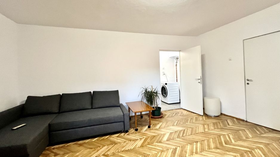Apartament 3 camere, 2 bai, etajul 1,  in  zona Aradului - Piața Verde - Poză 3