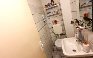 Apartament spațios cu 3 camere și 2 băi – zona Ciucaș / Astra - Poză 20