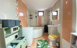 Apartament 3 camere, Gheorghe Doja, Oradea,70 mp. 125 000. Comision 0. - Poză 12