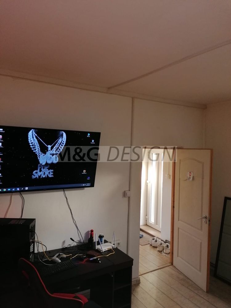 Apartament 1 camera Dambovita curte comuna - Poză 2