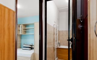 Apartament 2 camere decomandate, Micro 19 etaj 7/10, vedere panoramică - Poză 8