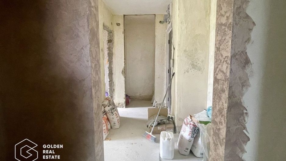 Apartament 3 camere, 2 bai, 2 balcoane, pregatit pentru renovare,  Zona Titan - Poză 6