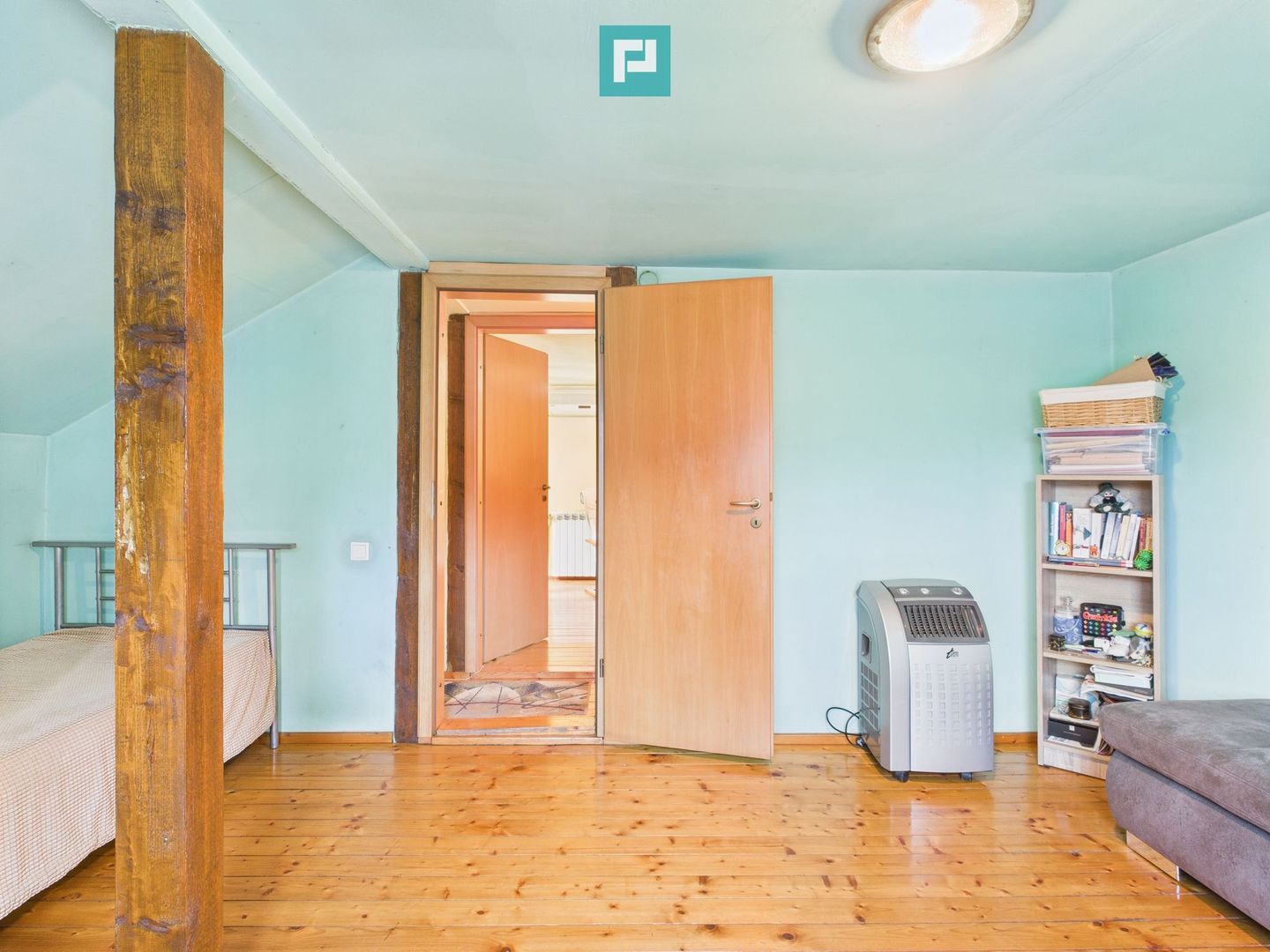 Casă individuală cu teren,  Andrei Șaguna -Traian - Poză 12