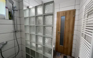 Apartament 2 dormitoare + living Podu Ros - Poză 20