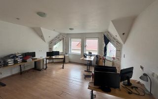 Vila cu 6 camere, 420mp,  teren 720mp, parcari, Zona Shopping City - Poză 9