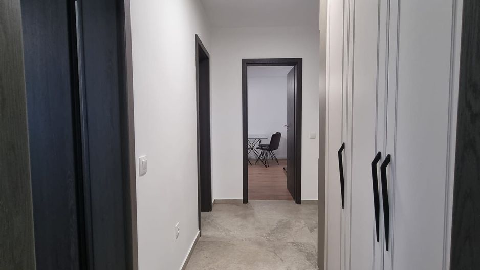 De vanzare apartament 2 camere cu gradina - Poză 7