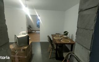 Casă 4 Camere, 2 Bai, 900mp Teren - Poză 2