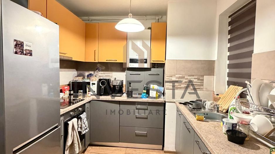 Apartament cu 3 camere in spate la FSEGA, strada Venus ! - Poză 7