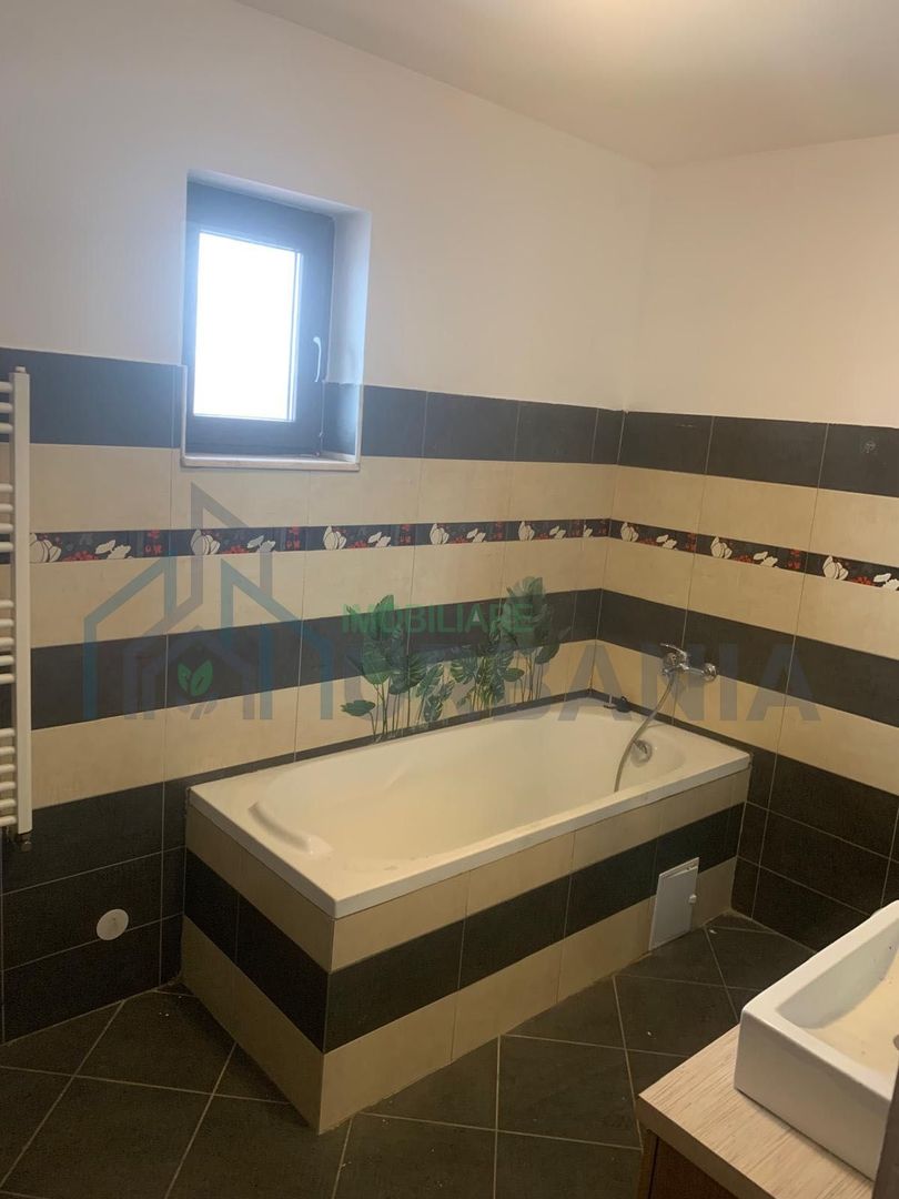 Închiriez Casă Tătărași - Poză 8