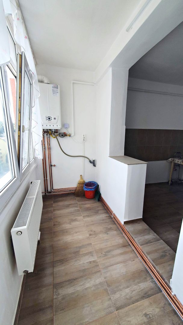 Gemenii, apartament 2 camere,confort 1, priveliste deosebita,liber - Poză 2