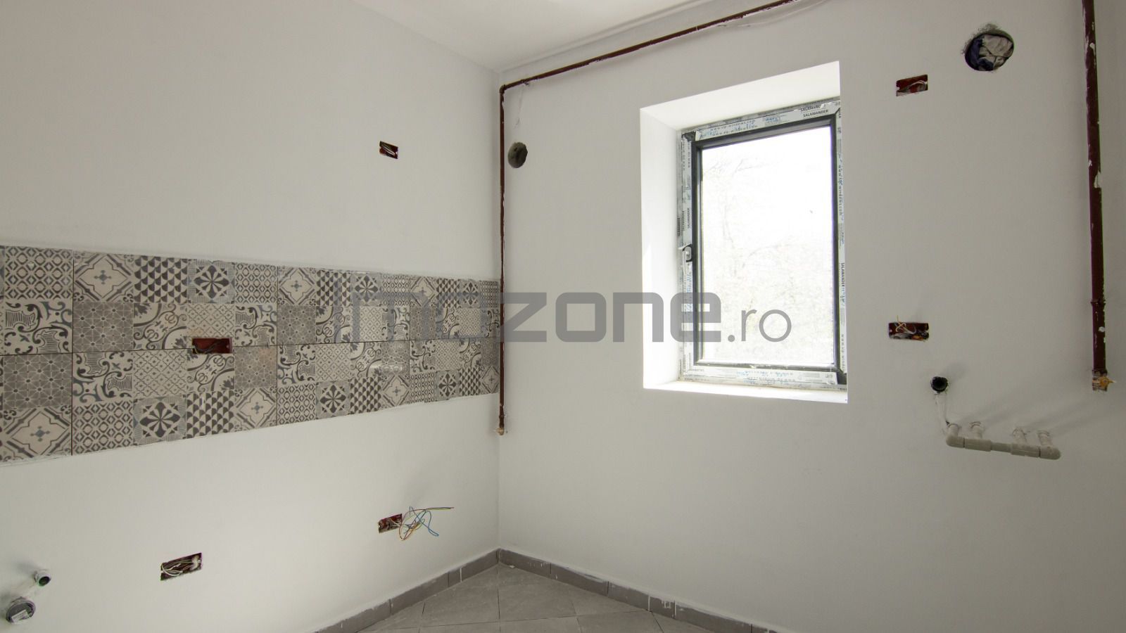 The Building 67 - Liniei 20 - Poză 3