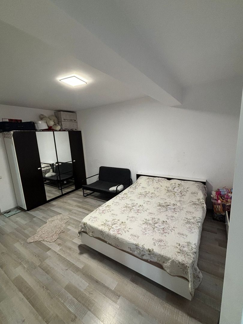 GARSONIERA COCHETA CENTRALA PROPRIE LOC PARCARE ZONA METALURGIEI - Poză 2