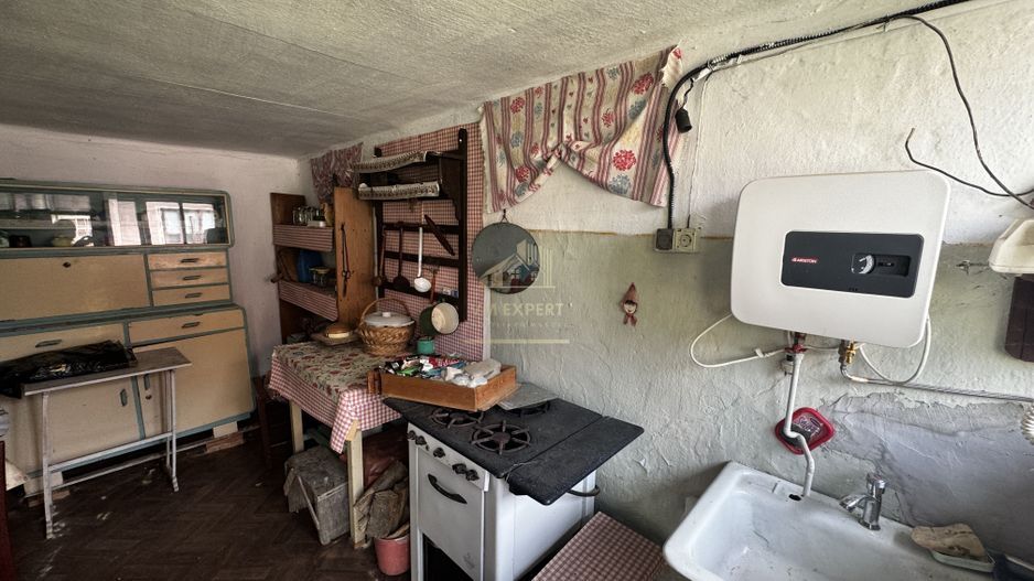 CASA 3 CAMERE, PLUS ANEXE, TEREN 2141 MP, BEREVOIESTI, ARGES - Poză 27