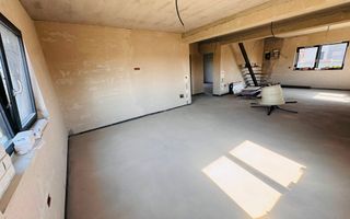 Casa individuala P+ M Pischia 167mp utili, 723mp teren - Poză 6