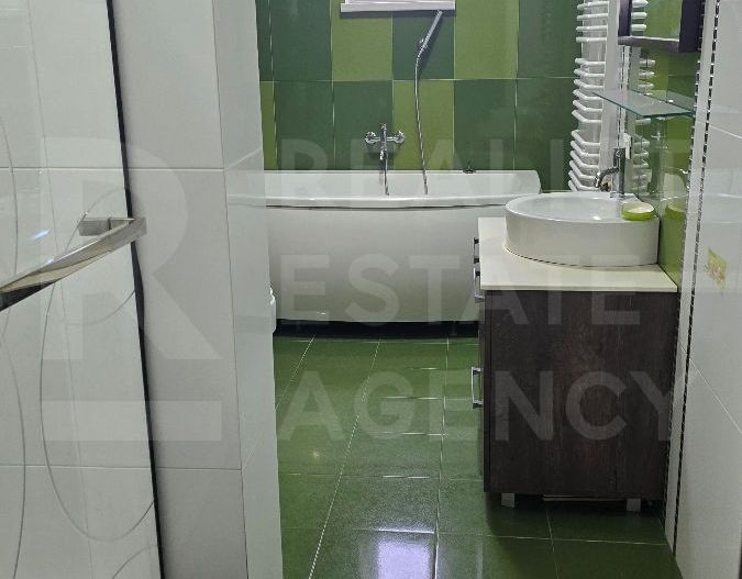 Chirie, apartament, 3 dormitoare, Strada Anestiade Nicolae, Centru - Poză 3