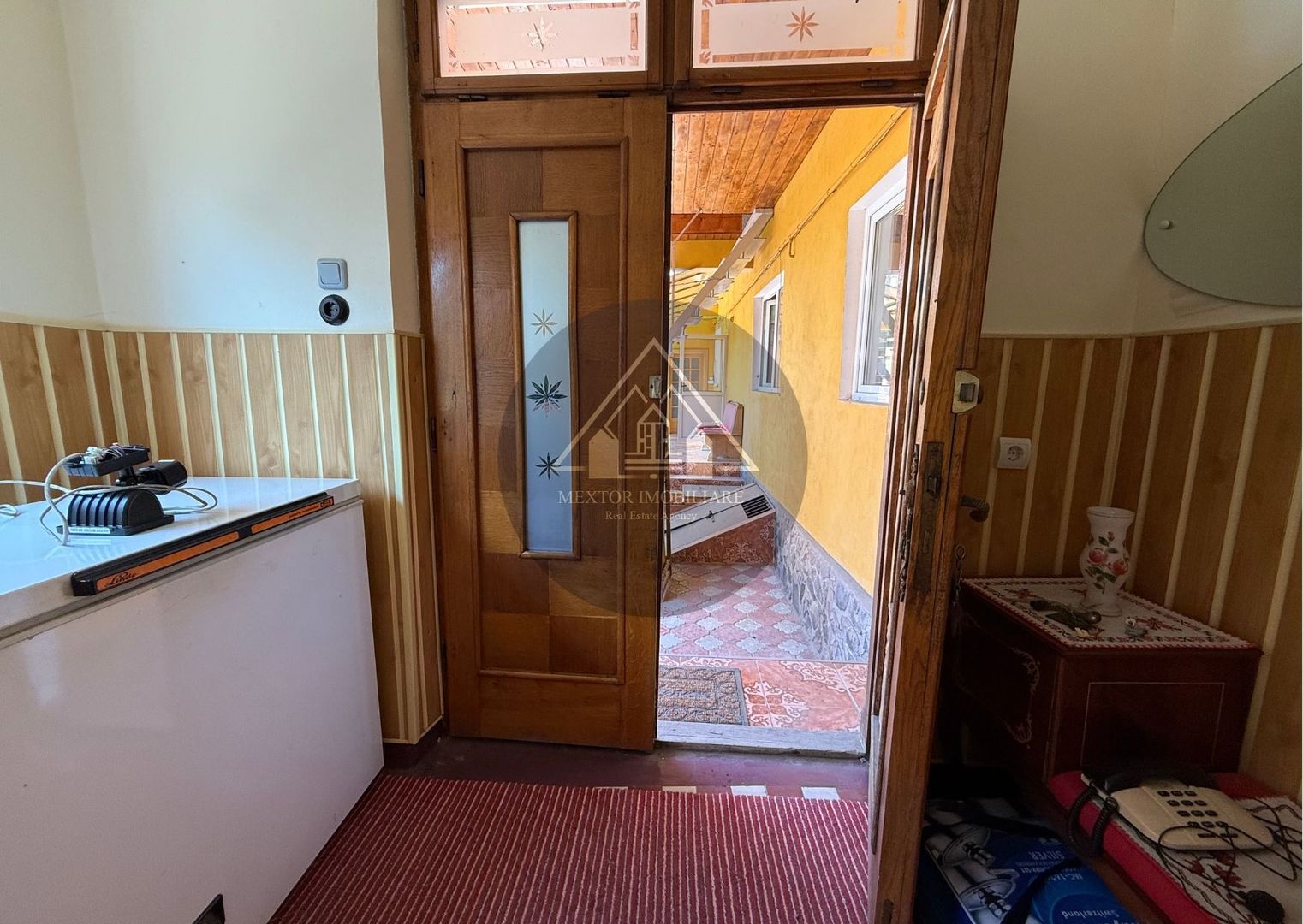 Casă Medias Vitrometan - Poză 2