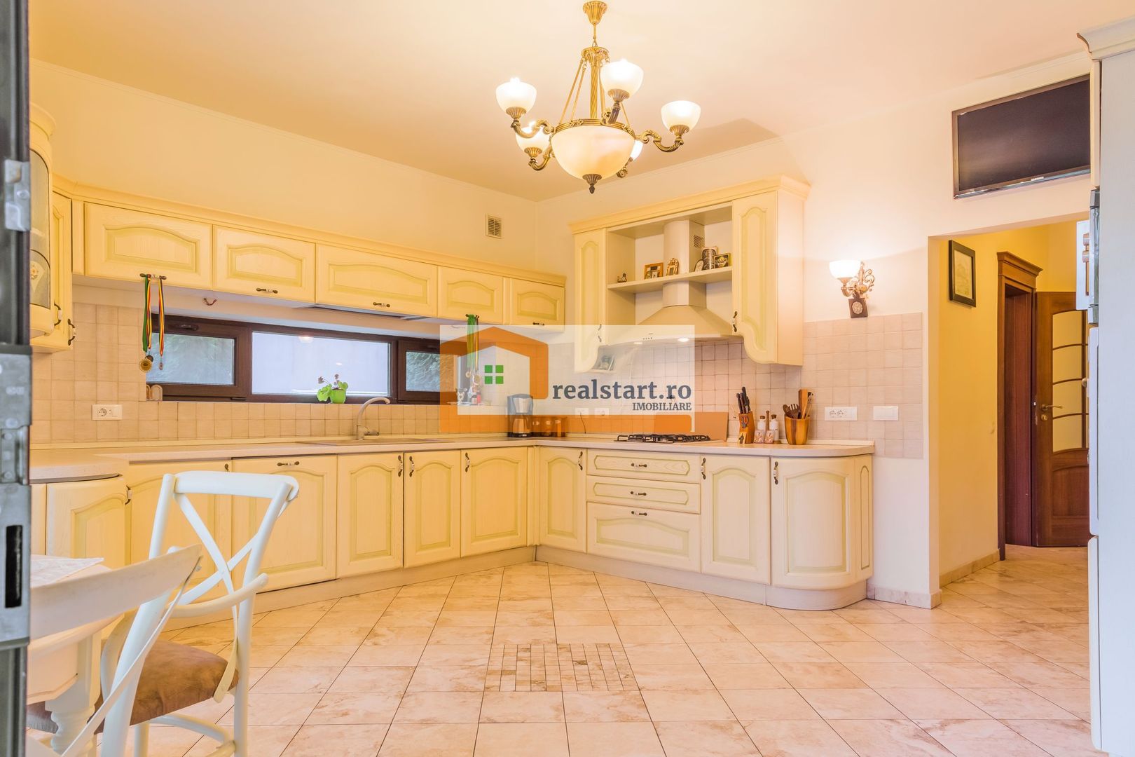 Mogosoaia, Vila cu vedere 360, langa padure, eficienta energetica - Poză 11