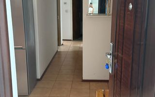 Ocazie-Se ofera spre vanzare-  apartament 3 camere | Zona Crângași - Poză 2