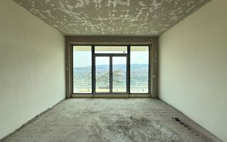 Casă generoasă cu panoramă și 256 mp terasă circulabilă - Poză 20