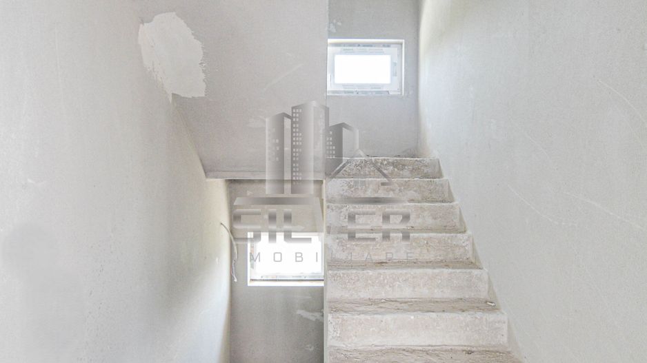 Casa individuala cu garaj si demisol, in Chinteni la 10 min de Cluj - Poză 9