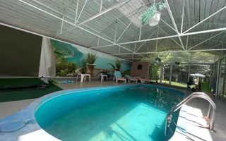 „Vilă cu piscină și teren 1.400 mp în zona Mal, Onești - Poză 14