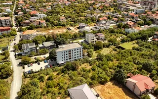 Teren intravilan 1.200 mp, doua loturi, Sector 6 - Poză 21