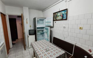 APARTAMENT 3 CAMERE, 1 DEC 1918/TRAPEZULUI - Poză 4