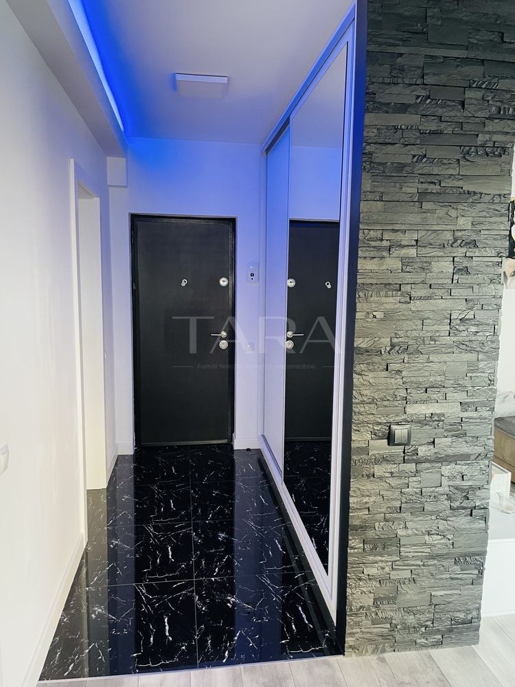 Apartament cu 2 camere de vanzare zona Vest - Poză 3