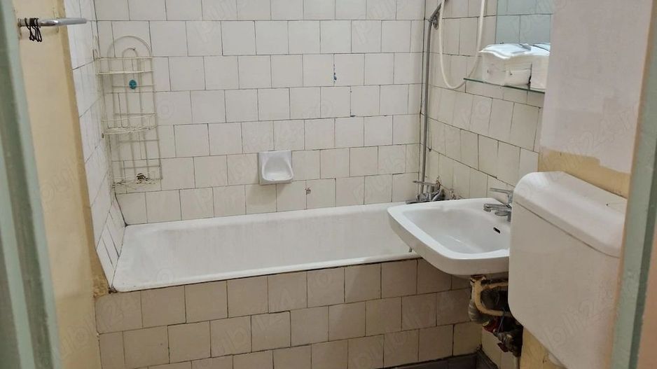 Garsonieră Titan, etaj 4, bloc reabilitat, preț negociabil - Poză 7